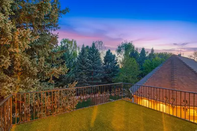 2238 E Cottonwood Cove Ln, Cottonwood Heights, UT 84121 - Photo 102