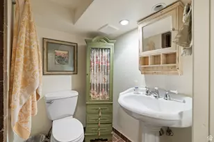 2238 E Cottonwood Cove Ln, Cottonwood Heights, UT 84121 - Photo 96