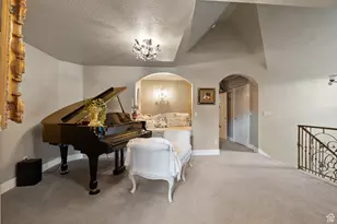 2238 E Cottonwood Cove Ln, Cottonwood Heights, UT 84121 - Photo 68