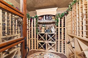 2238 E Cottonwood Cove Ln, Cottonwood Heights, UT 84121 - Photo 60