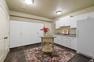 2238 E Cottonwood Cove Ln, Cottonwood Heights, UT 84121 - Photo 50