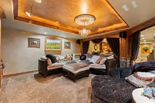 2238 E Cottonwood Cove Ln, Cottonwood Heights, UT 84121 - Photo 48
