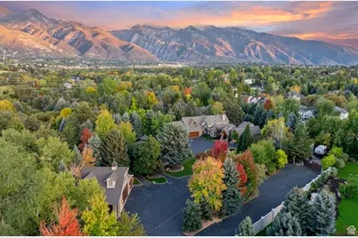 2238 E Cottonwood Cove Ln, Cottonwood Heights, UT 84121 - Photo 8