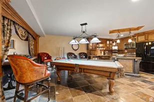 2238 E Cottonwood Cove Ln, Cottonwood Heights, UT 84121 - Photo 56