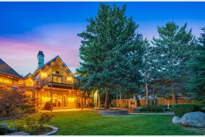 2238 E Cottonwood Cove Ln, Cottonwood Heights, UT 84121 - Photo 98