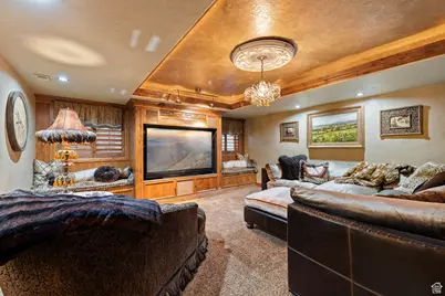 2238 E Cottonwood Cove Ln, Cottonwood Heights, UT 84121 - Photo 44