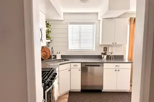 2220 E Murray Holladay Rd S, Holladay, UT 84117 - Photo 4