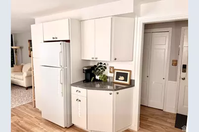 2220 E Murray Holladay Rd S #160, Holladay, UT 84117 - Photo 6