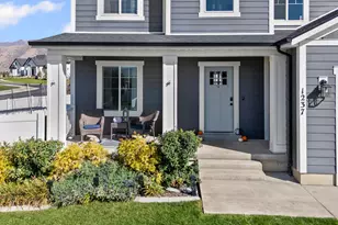 1237 S 50 E, Salem, UT 84653 - Photo 4