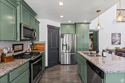 1237 S 50 E, Salem, UT 84653 - Photo 10