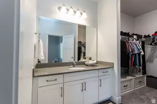 13527 S Hanley Ln W, Riverton, UT 84096 - Photo 10