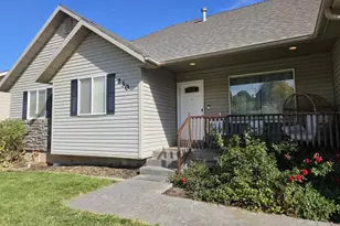 230 N Nelson Ave W, Roosevelt, UT 84066 - Photo 2