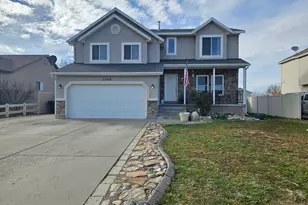 1509 N 2475 W, Clinton, UT 84015 - Photo 1