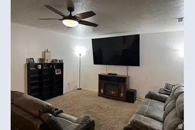 1509 N 2475 W, Clinton, UT 84015 - Photo 4