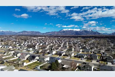 1509 N 2475 W, Clinton, UT 84015 - Photo 4