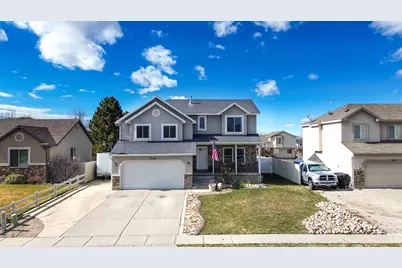 1509 N 2475 W, Clinton, UT 84015 - Photo 2