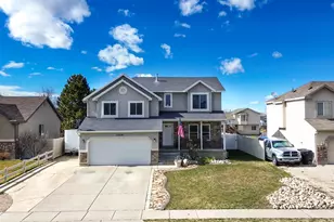 1509 N 2475 W, Clinton, UT 84015 - Photo 2