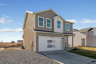2392 E Woodbury Ln, Eagle Mountain, UT 84005 - Photo 2