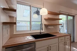 6056 S 2075 E, Holladay, UT 84121 - Photo 8