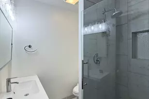 6056 S 2075 E, Holladay, UT 84121 - Photo 18