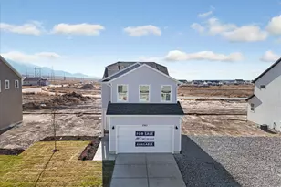 2382 E Woodbury Ln, Eagle Mountain, UT 84005 - Photo 2