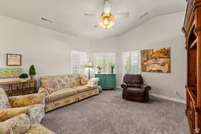 1610 W 100 N #29, Saint George, UT 84770 - Photo 6