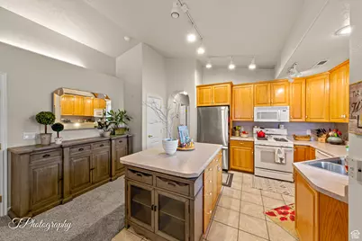 1610 W 100 N #29, Saint George, UT 84770 - Photo 10