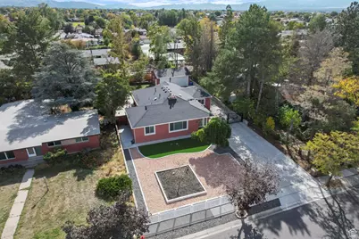182 E 6790 S, Midvale, UT 84047 - Photo 2