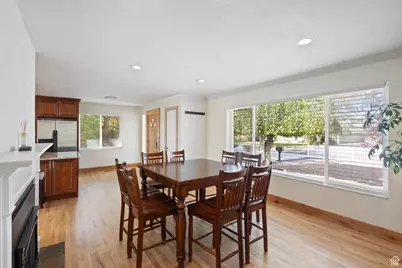 182 E 6790 S, Midvale, UT 84047 - Photo 18