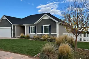 324 N 1000 W, Roosevelt, UT 84066 - Photo 2
