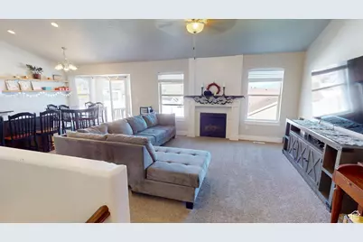 3809 E Hollow Crest Dr, Eagle Mountain, UT 84005 - Photo 12