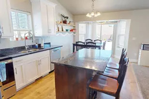 3809 E Hollow Crest Dr, Eagle Mountain, UT 84005 - Photo 10