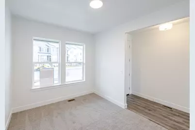 1052 N Canvasback Dr #406, Lehi, UT 84048 - Photo 2