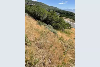 1596 S Stone Rdg E #103, Bountiful, UT 84010 - Photo 12