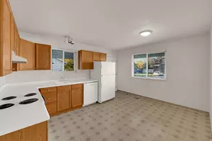 916 E 8475 S, Sandy, UT 84094 - Photo 4