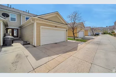 4911 W Calton Ln S, South Jordan, UT 84095 - Photo 32