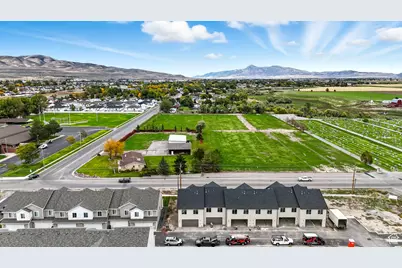 44 E 1225 S, Tremonton, UT 84337 - Photo 2