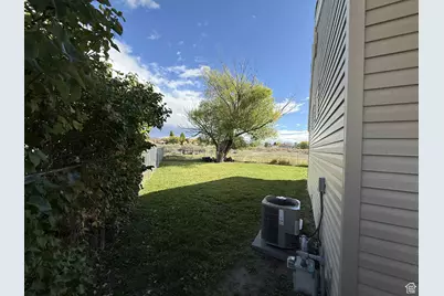 688 Birch Cir, Price, UT 84501 - Photo 2