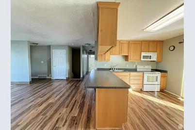 688 Birch Cir, Price, UT 84501 - Photo 12