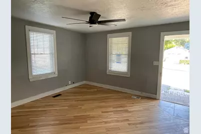 426 E 200 S, Logan, UT 84321 - Photo 4