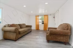 8950 S Reliance Dr, Sandy, UT 84070 - Photo 4