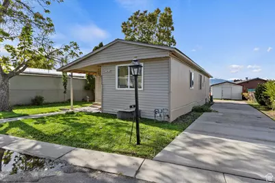 8950 S Reliance Dr, Sandy, UT 84070 - Photo 2