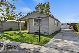 8950 S Reliance Dr, Sandy, UT 84070 - Photo 2