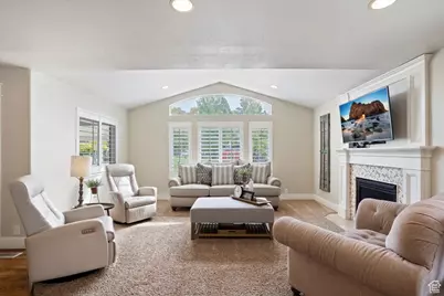 256 Seemore Dr, Kaysville, UT 84037 - Photo 34