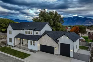 11707 S Myers Park Ln W, Riverton, UT 84065 - Photo 2