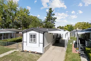 820 W Big Mountain Mountain, Taylorsville, UT 84123 - Photo 2