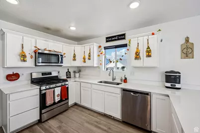 3936 S Sennie Dr, Magna, UT 84044 - Photo 14