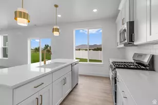 678 N 600 W, Tremonton, UT 84337 - Photo 14