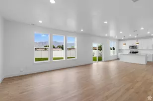 678 N 600 W, Tremonton, UT 84337 - Photo 12