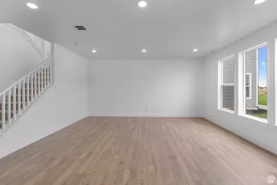 678 N 600 W #103, Tremonton, UT 84337 - Photo 10